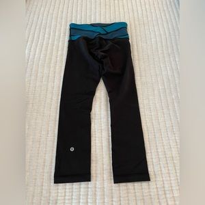 Lululemon yoga pants